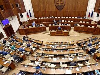 Poslanec zo Smeru ODCHÁDZA do iného klubu! Toto je dôvod jeho rozhodnutia