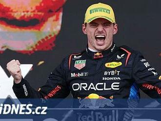 Takhle jezdí šampión. Verstappen v Brazílii zářil, ostatní žasli: To umí jen on