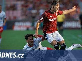 Fotbalisté Pardubic měli podle komise dohrávat zápas v Karviné v oslabení