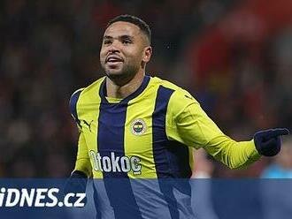 Slavia - Fenerbahce 1:2, domácí ztratili vedení a zkomplikovali si boj o postup