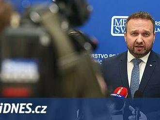 Zaplaveným firmám pomůže stát se mzdami, rozšíří i ošetřovné