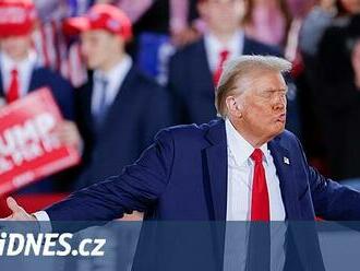 Porazil systém, který ho hnal do vězení. Trump díky výhře uniká stíhání i trestu