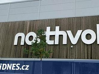 Výrobce baterií Northvolt požádal o bankrotovou ochranu. Pokračuje ve výrobě