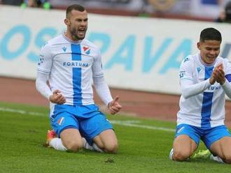 Ostrava deklasovala Duklu, dva góly Slováka. Baník v tabuľke preskočil Spartu