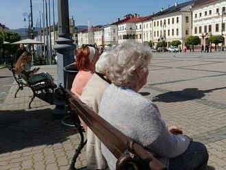 Slovensko, krajina seniorov? Zostať plánuje len menej ako polovica mladých