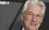 Hviezdny Richard Gere na premiére s RODINKOU: Krásna manželka a syn... Charizma po otcovi!