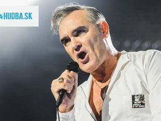 Morrissey kritizuje vystrašený hudobný priemysel. Jeho album Bonfire of Teenagers nechce stále nikto vydať