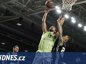 Basketbalisté Barcelony nestačili v Eurolize na předposlední Boloňu