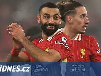 Buďme pokorní. Salah táhne Liverpool k titulu, vánoční fotkou naštval muslimy