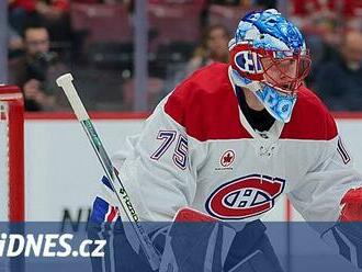 Brankář Dobeš prožil snový debut v NHL, vychytal nulu na ledě obhájců