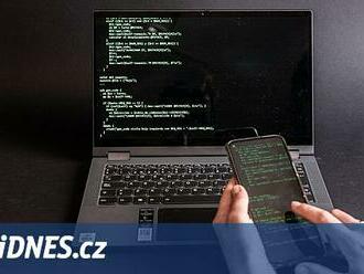 Norsko poskytlo Srbům spyware na sledování zločinců, použili ho na novináře