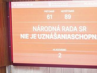 Poslanci Hlasu opäť zablokovali parlament. Pre Danka je to záhada, Michelko sa pýta, či opúšťajú poslanecký klub