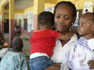 Ozbrojenci uniesli v Nigérii viac ako 50 žien a detí