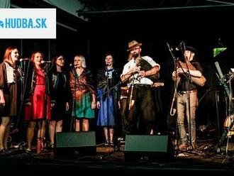 Folk&Bass Orchestra a Ženy z Muzičky vydávajú EP na unikátnych vinylových nosičoch