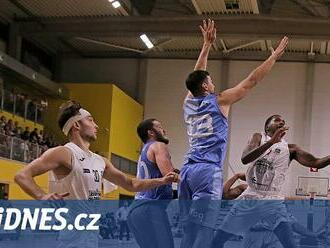 Basketbalisté Olomouce se přiblížili k play off. Přeskočí v závěru Písek?