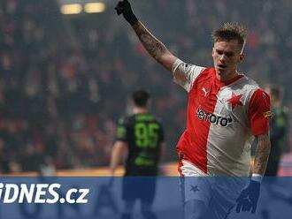 Rozhodující gól Slavie byl regulérní. Sudí neměli Pardubicím odvolat penaltu