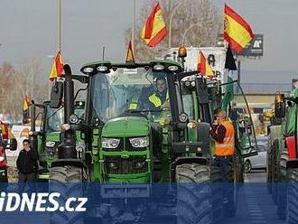 Závod Kolem Andalusie bude mít kvůli protestům zemědělců jen tři etapy