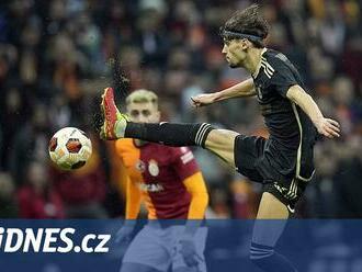 Muslera hrdinou, byl jako hora, píší v Turecku. Sparta není snadná kořist