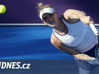 Vondroušová postoupila v Dubaji do osmifinále, Menšík má nejcennější skalp