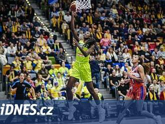 Basketbalistky USK Praha vstoupily do čtvrtfinále Euroligy výhrou nad Schiem