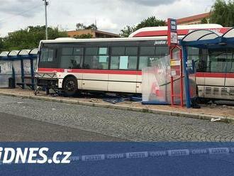 Řídil v pantoflích, při nehodě zemřelo dítě. Soud potvrdil podmínku pro šoféra