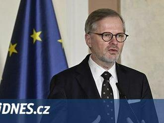 Česko vojáky na Ukrajinu nevyšle, reagoval Fiala na slovenské spekulace