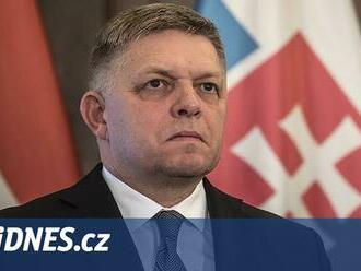 Fico káral novinářku slovenské televize. Ptala se na hrozbu izolace Slovenska