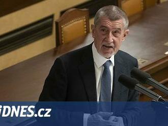 Migrační pakt je tisíckrát horší než povinné uprchlické kvóty, řekl Babiš