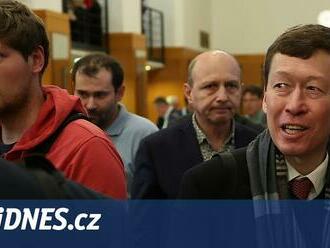 Okamura odstoupil z eurokandidátky SPOLU. Vyhověl nátlaku ODS a TOP 09