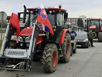 ONLINE: Najväčší protest farmárov na Slovensku. Traktory sa chystajú obsadiť cesty. Kde treba čakať blokády a kolóny?