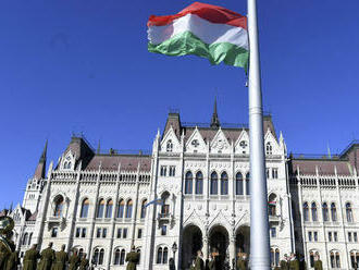 Maďarský parlament nerokuje o vstupe Švédska do NATO; poslanci Fideszu neprišli