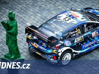 Hybridy ve WRC vydržely sotva tři roky. Závoďáky budou lehčí a hlavně levnější