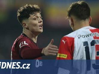 PONEDĚLNÍK: Derby, které nebylo ani třaskavé. Co  řekl Jílek a co prospěje Sigmě?