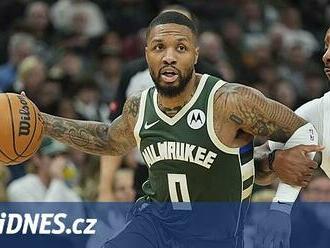 Milwaukee i bez Adetokunba po boji zdolalo Clippers, Lillard nasázel 41 bodů