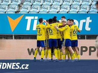 Č. Budějovice - Zlín 2:2, hosté dvakrát dotahovali, bod vystřelil Janetzký