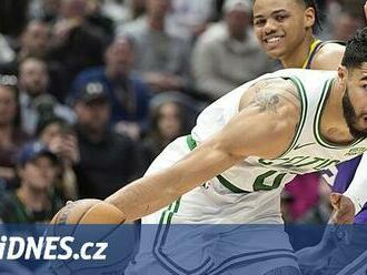 Oslabený Boston porazil v NBA Utah, Tatum k tomu pomohl 38 body