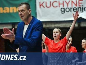 Krachující Slavia se připomněla. Přímý souboj o play off pro Trutnov