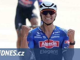 Mistr světa Van der Poel prodloužil s Alpecin-Deceuninck smlouvu do roku 2028