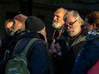 Stát osekal penze prominentním komunistům. Je to detektivní práce, říká historik