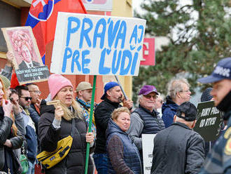 Galantu zasiahla legislatívna smršť. Prednosť pred rušením RTVS dostal odstrel medveďov a nové skládky, spaľovne či elektrárne