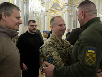 Zelenskyj hovoril o polmilióne mobilizovaných. General Syrskyj: Potrebujeme výrazne menej vojakov