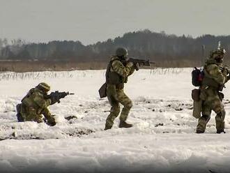 ONLINE: Štyria Rusi chceli otráviť vojakov ruskej armády na fronte, plánovali aj útoky, zadržala ich FSB