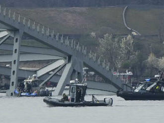 Rozbehli odstraňovanie trosiek mosta v Baltimore, bude to zložitý proces