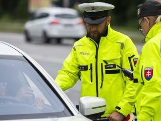 Policajti si posvietia na vodičov: V tomto okrese dajte radšej nohu z plynu!