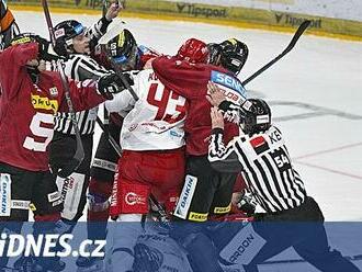 ONLINE: Sparta - Třinec 1:0. Řepík otevřel skóre, domácí jsou dál aktivnější