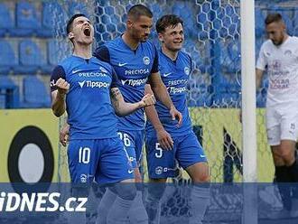 Liberec - Slovácko 4:1, první výhra pod novými šéfy. Domácí stáhli elitní skupinu