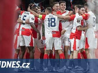 Slavia už nyní blízko účasti v Evropské lize. Jaké vyhlídky mají Sparta a Plzeň?