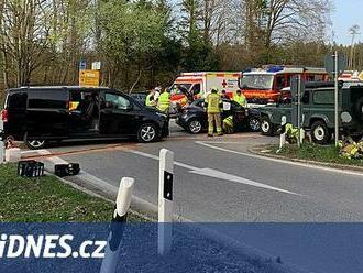 Děti fotbalisty Kanea se zranily při nehodě nedaleko Mnichova