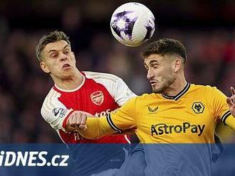 ONLINE: Arsenal hraje proti Wolves, vrátí se na první místo tabulky?