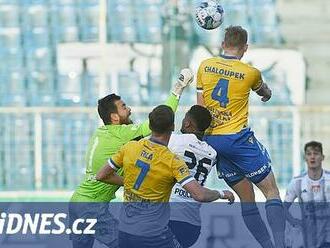 Teplice - Č. Budějovice 2:2, hosté dostali góly po chybách, pomohla jim penalta